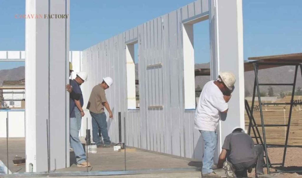 بيوت جاهزة ساندوتش بانل