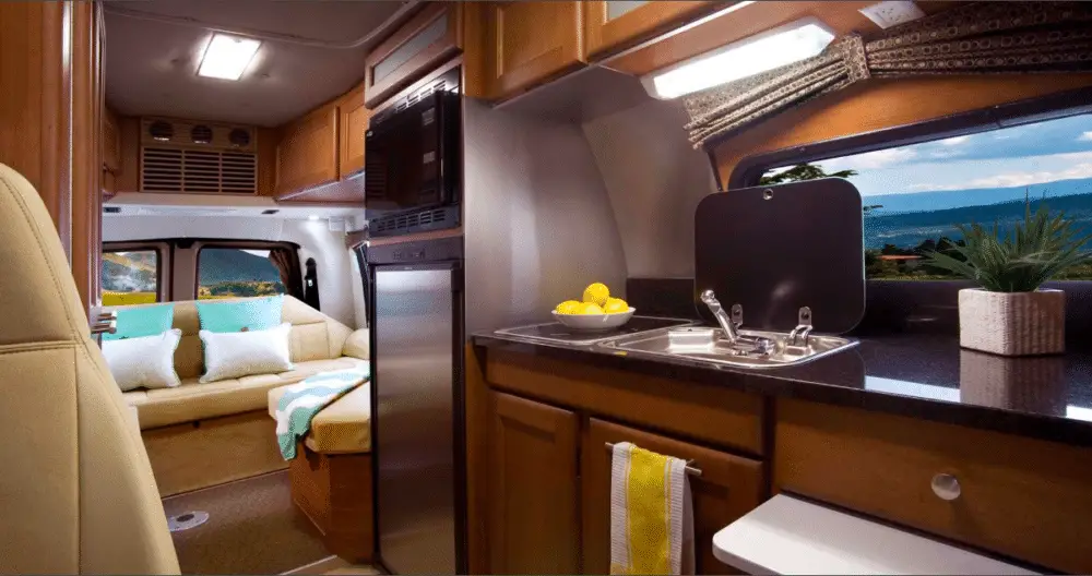 تصميم كرفان من الداخل